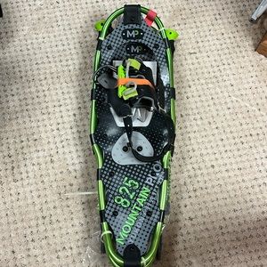 Snow shoes! Brand new!